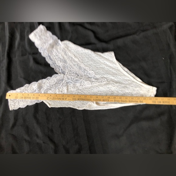 Vtg White Lace Bodysuit - Picture 7 of 8